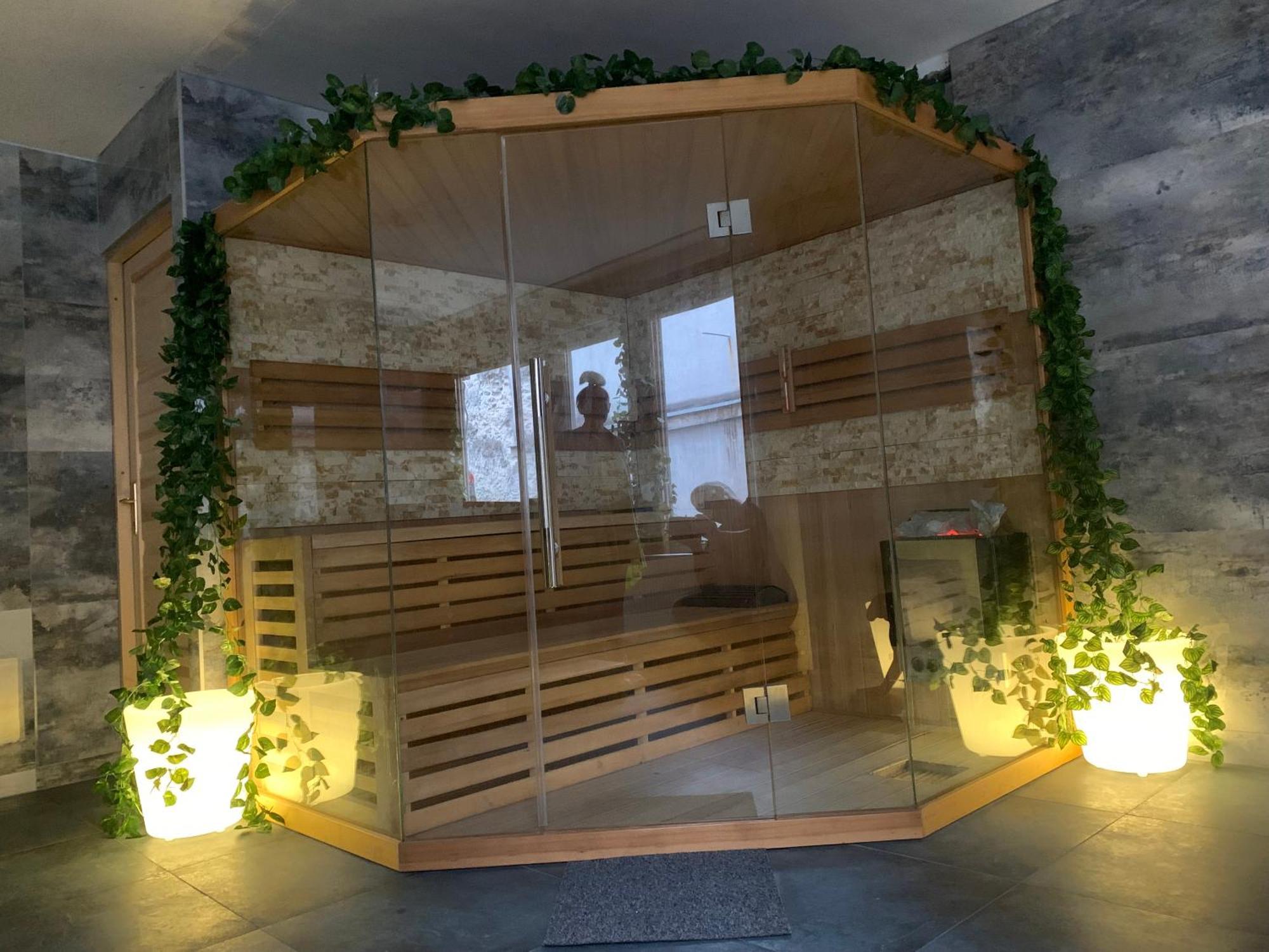 Varfal Wellness Panzio Pécs Exterior foto