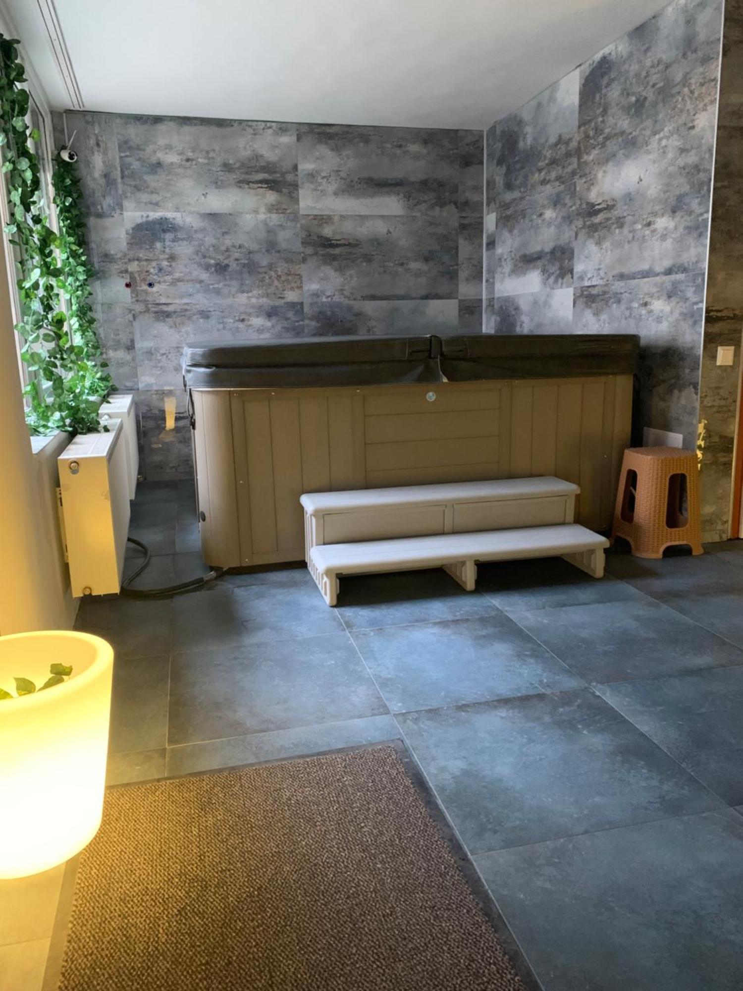 Varfal Wellness Panzio Pécs Exterior foto